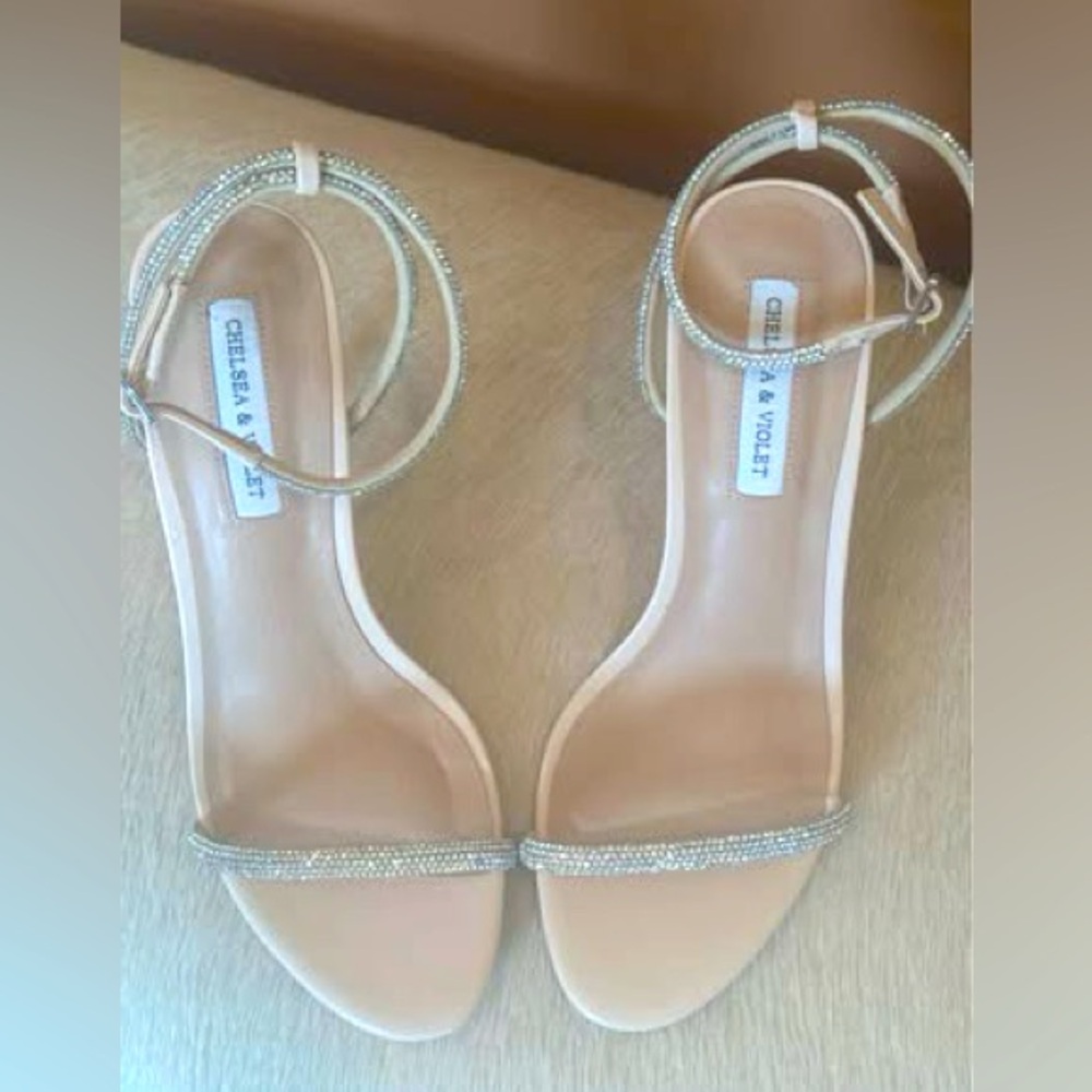 Chelsea & Violet Women's Rhinestone heels